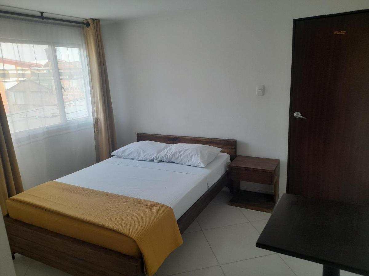 Hotel La Rueda Sr