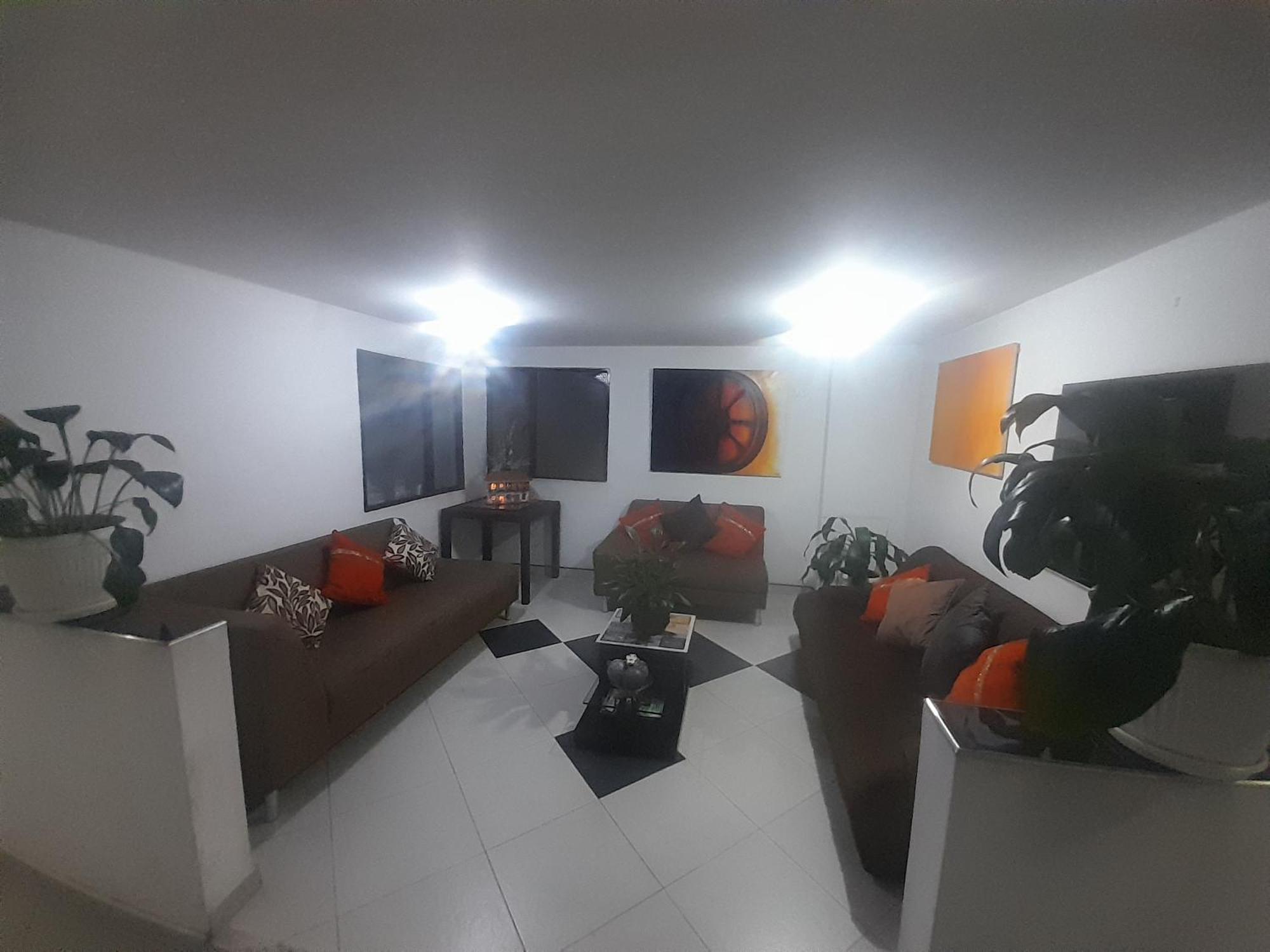 Hotel La Rueda Sr *